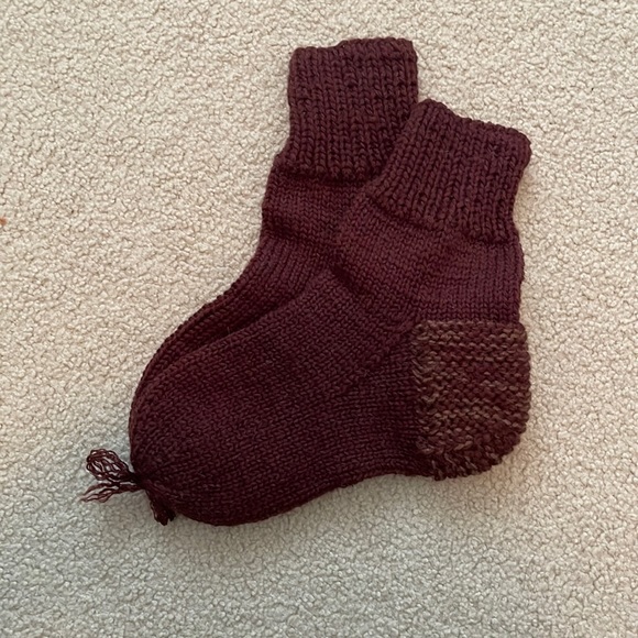 2/$10 Kids wool knit socks - Picture 1 of 2